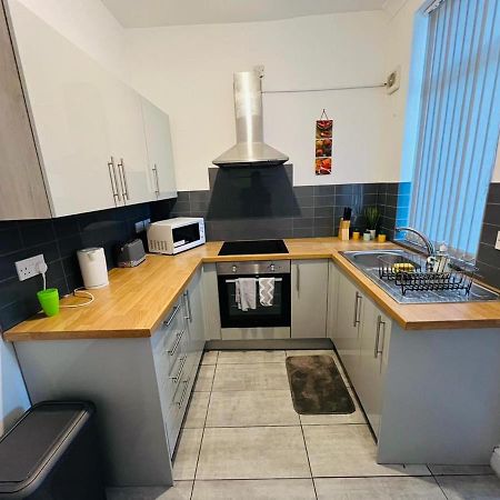 Luxury Double & Single Rooms With En-Suite Private Bathroom In City Centre Stoke On Trent Екстер'єр фото