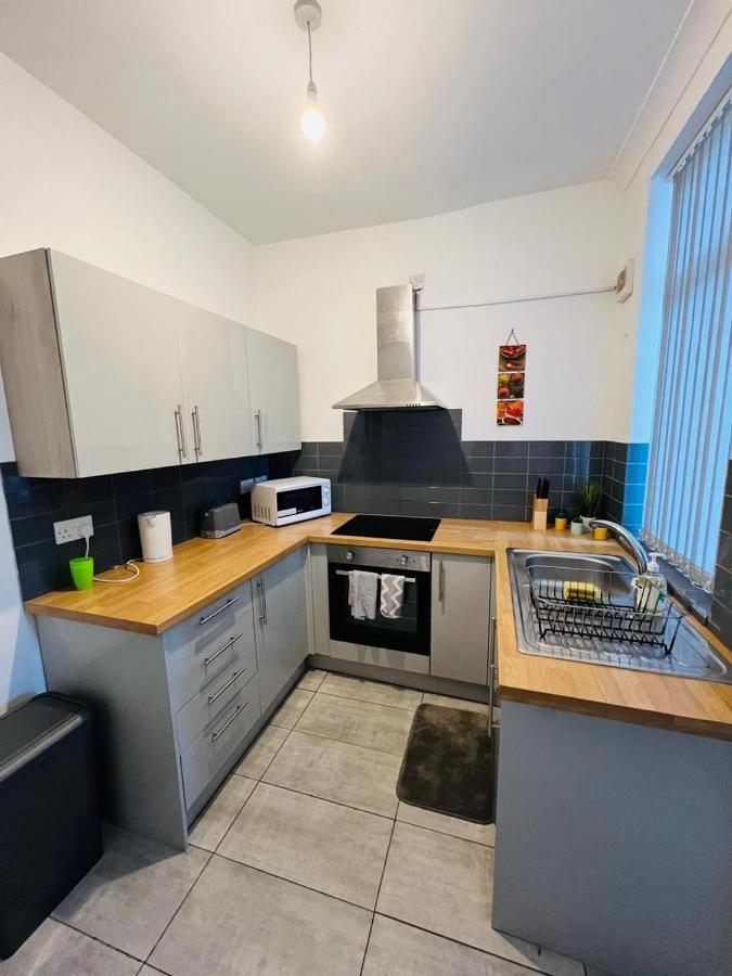 Luxury Double & Single Rooms With En-Suite Private Bathroom In City Centre Stoke On Trent Екстер'єр фото