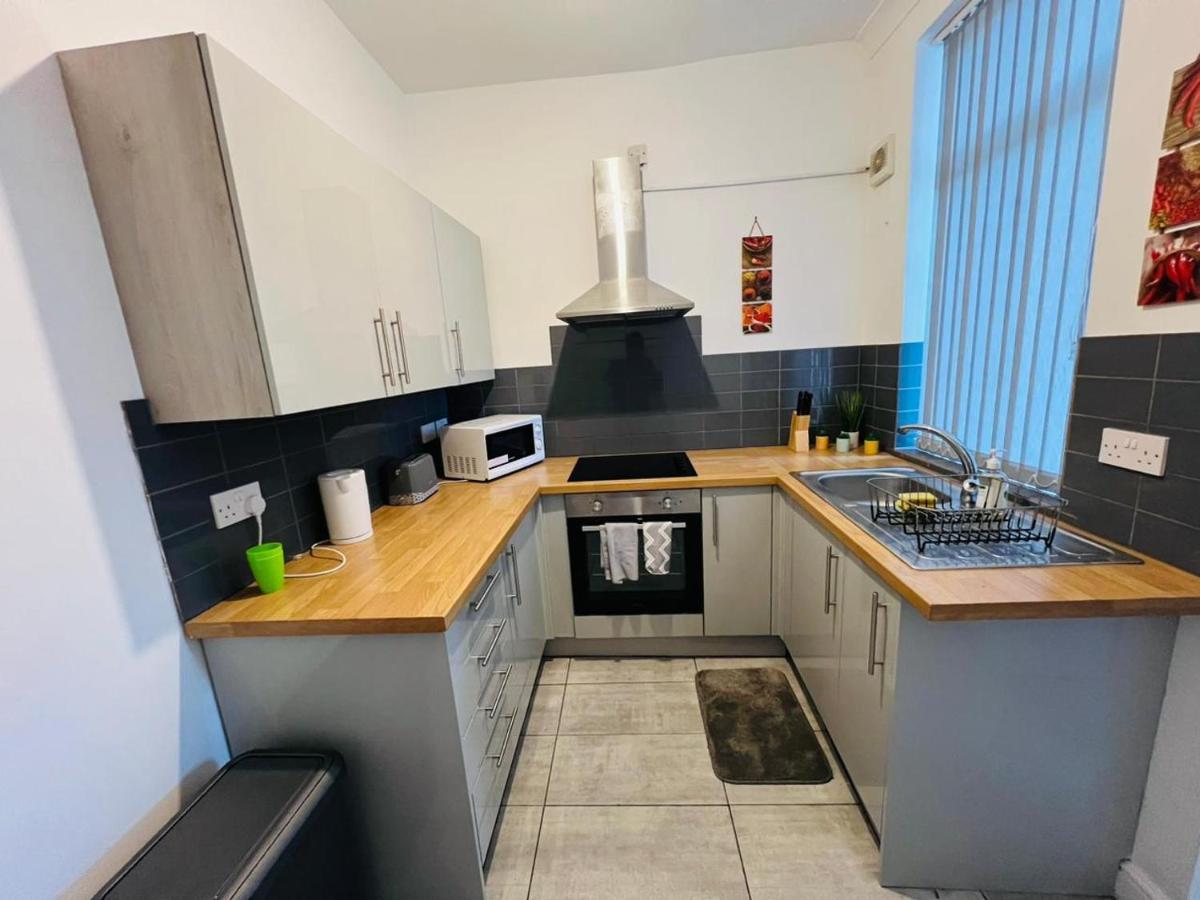 Luxury Double & Single Rooms With En-Suite Private Bathroom In City Centre Stoke On Trent Екстер'єр фото